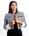 Blazer cropped estilo a cuadros
