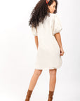 Vestido Corto Beige con Mangas Globo