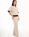 Conjunto Olivia Beige con Contrastes Negros