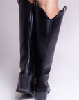 Bota Negra Corte Alto