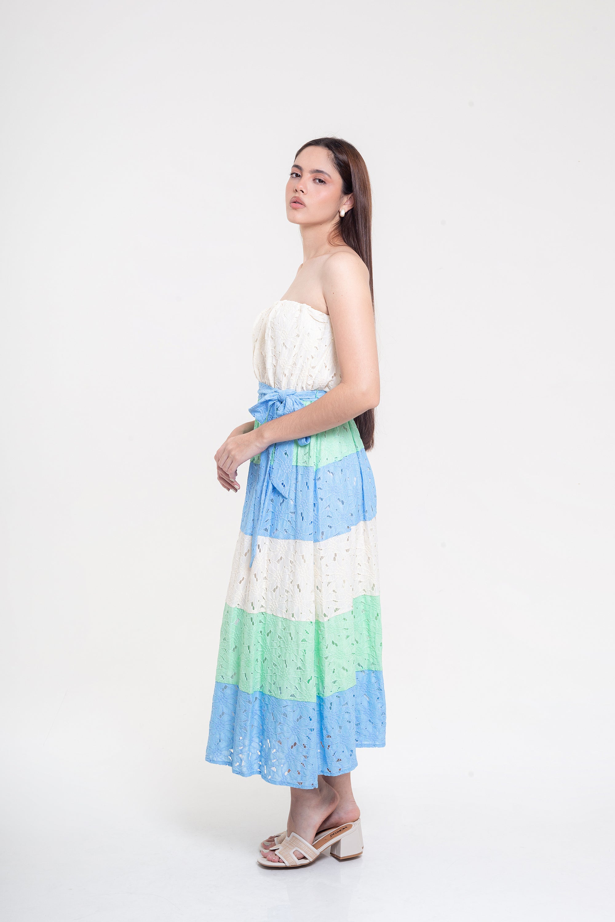 Vestido Midi Strapless