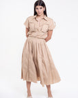 Conjunto Beige Blusa y Falda