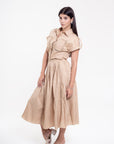 Conjunto Beige Blusa y Falda