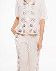 Conjunto de Camisa y Pantalón Beige