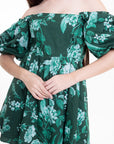 Vestido Corto Verde con Hombros Descubiertos