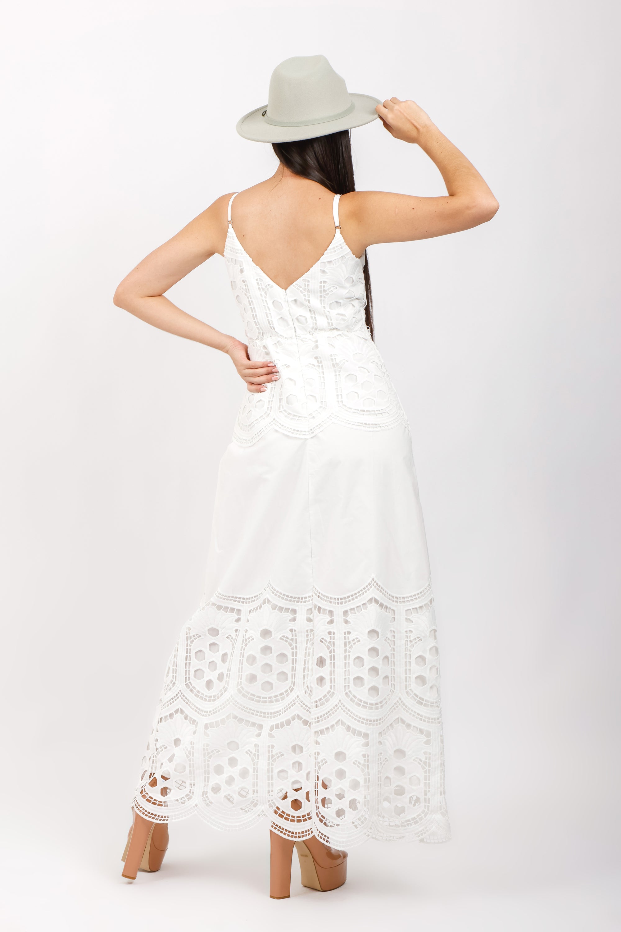 Vestido Largo de Encaje Blanco