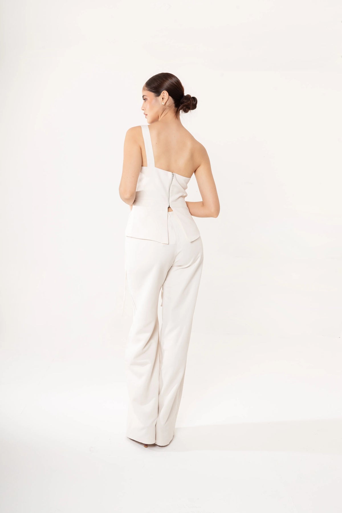 Conjunto Ivory con Corset y Pantalón Acampanado