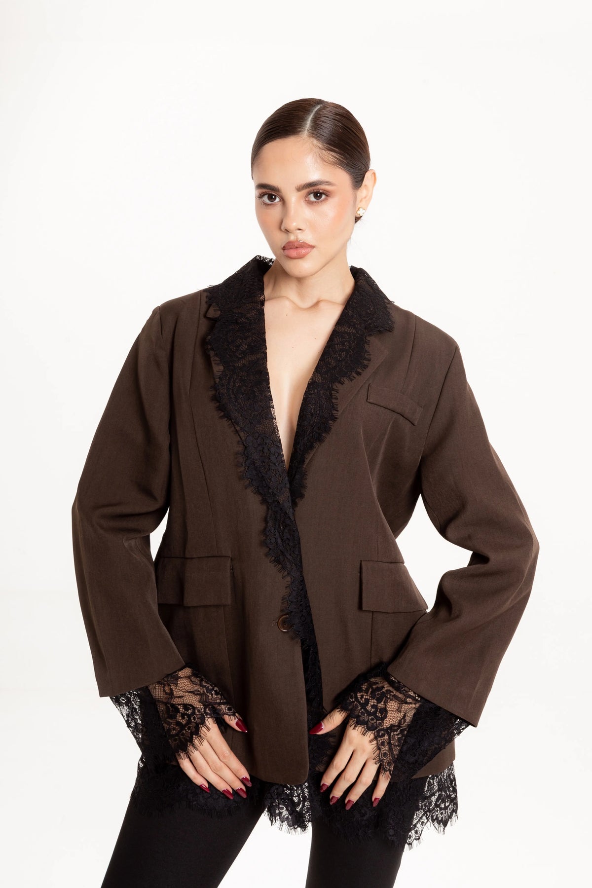 Blazer Chocolate con Encaje