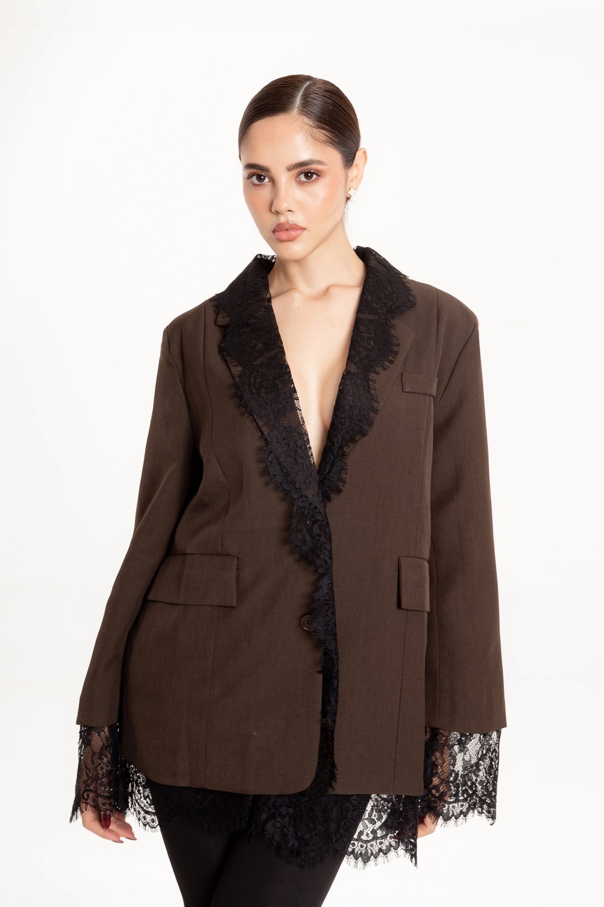 Blazer Chocolate con Encaje