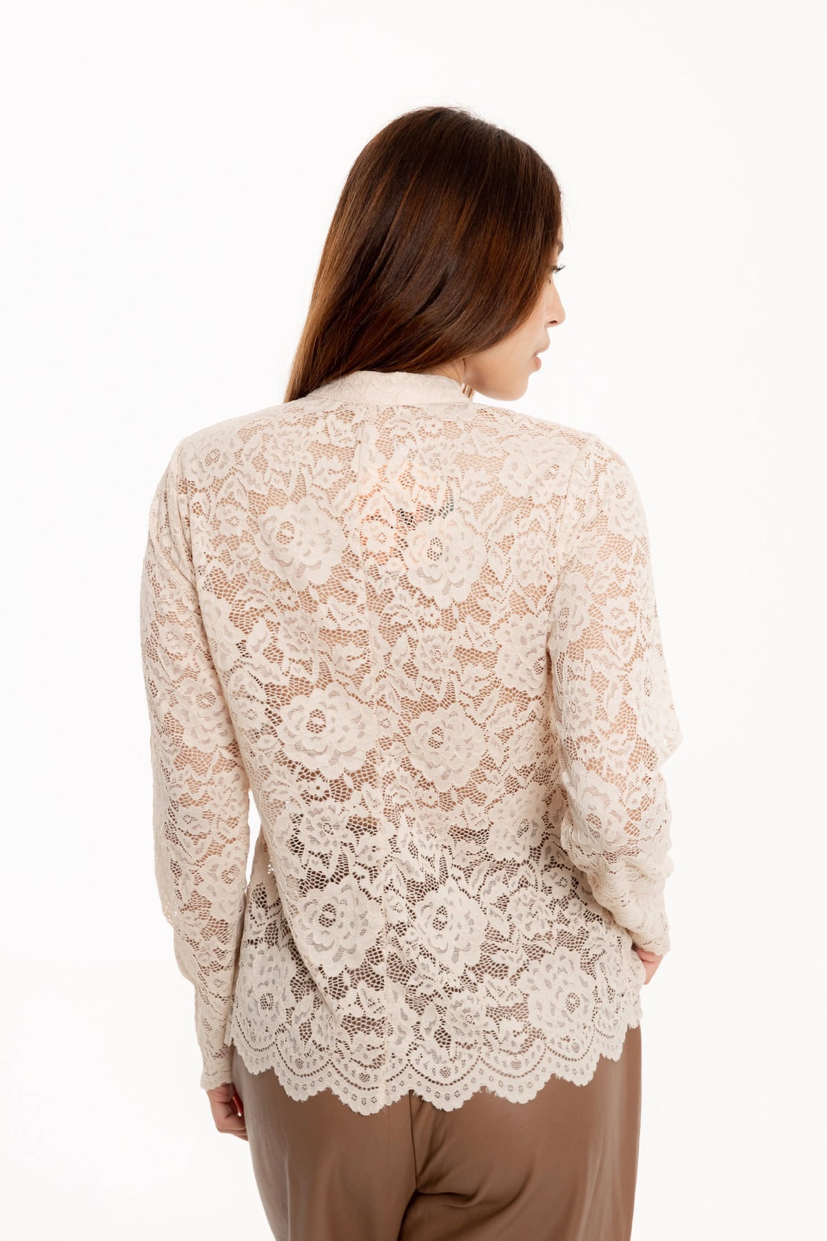 Blusa Nude de Encaje Floral
