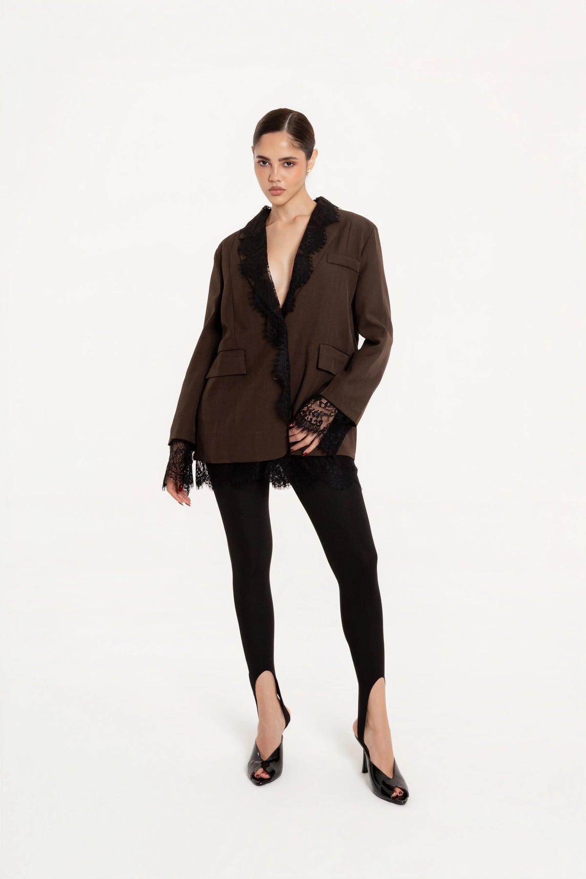 Blazer Chocolate con Encaje