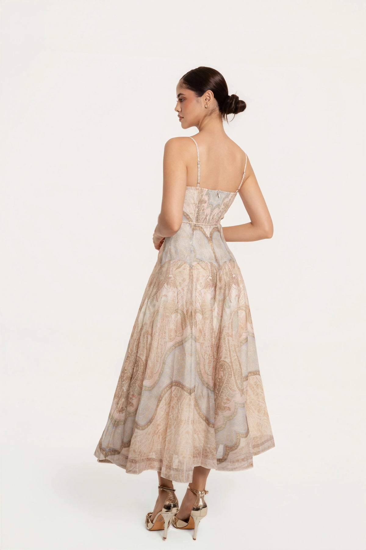 Vestido Midi Celeste Paisley Beige
