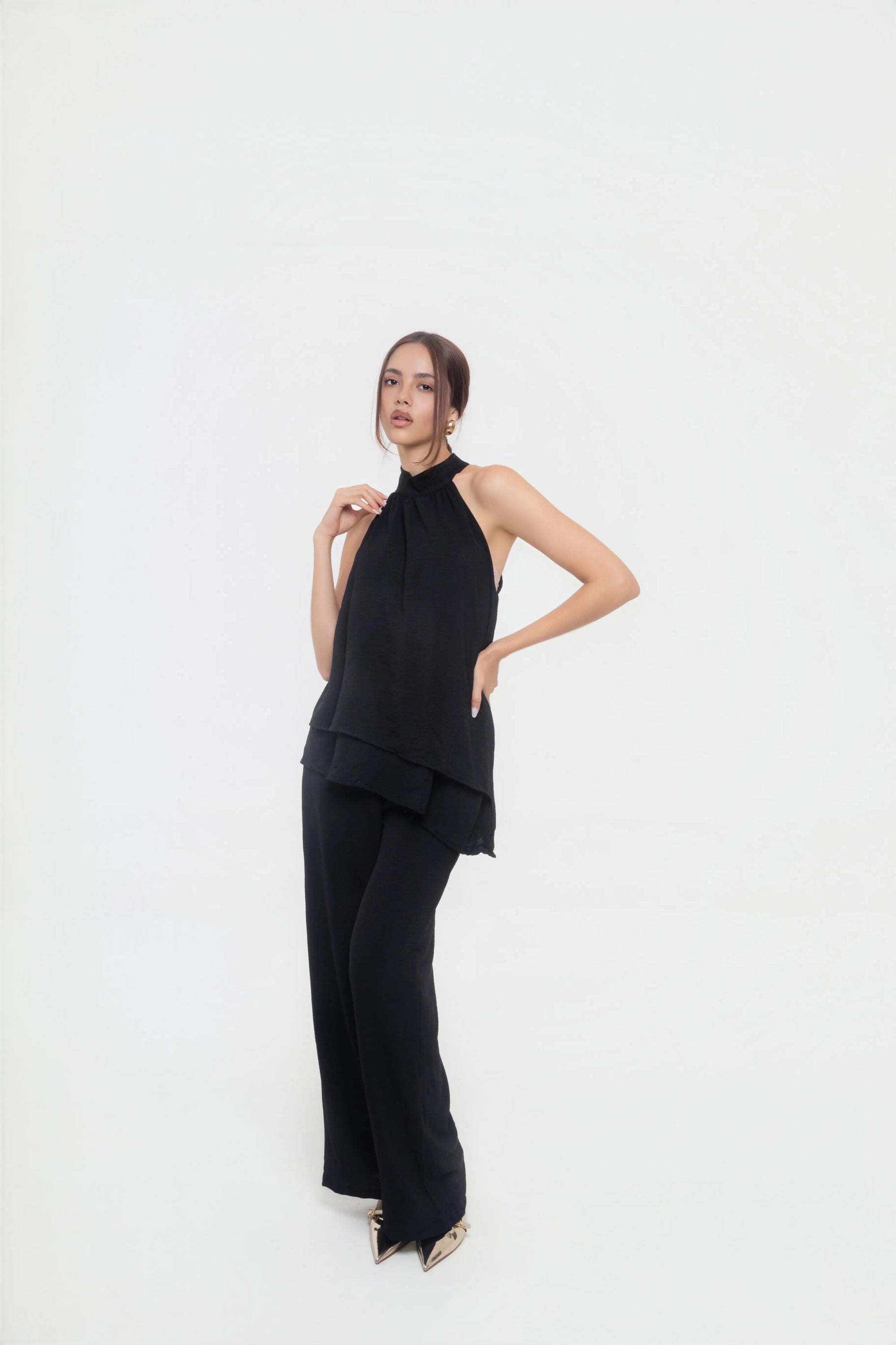 Conjunto Negro de Pantalón y Blusa Halter