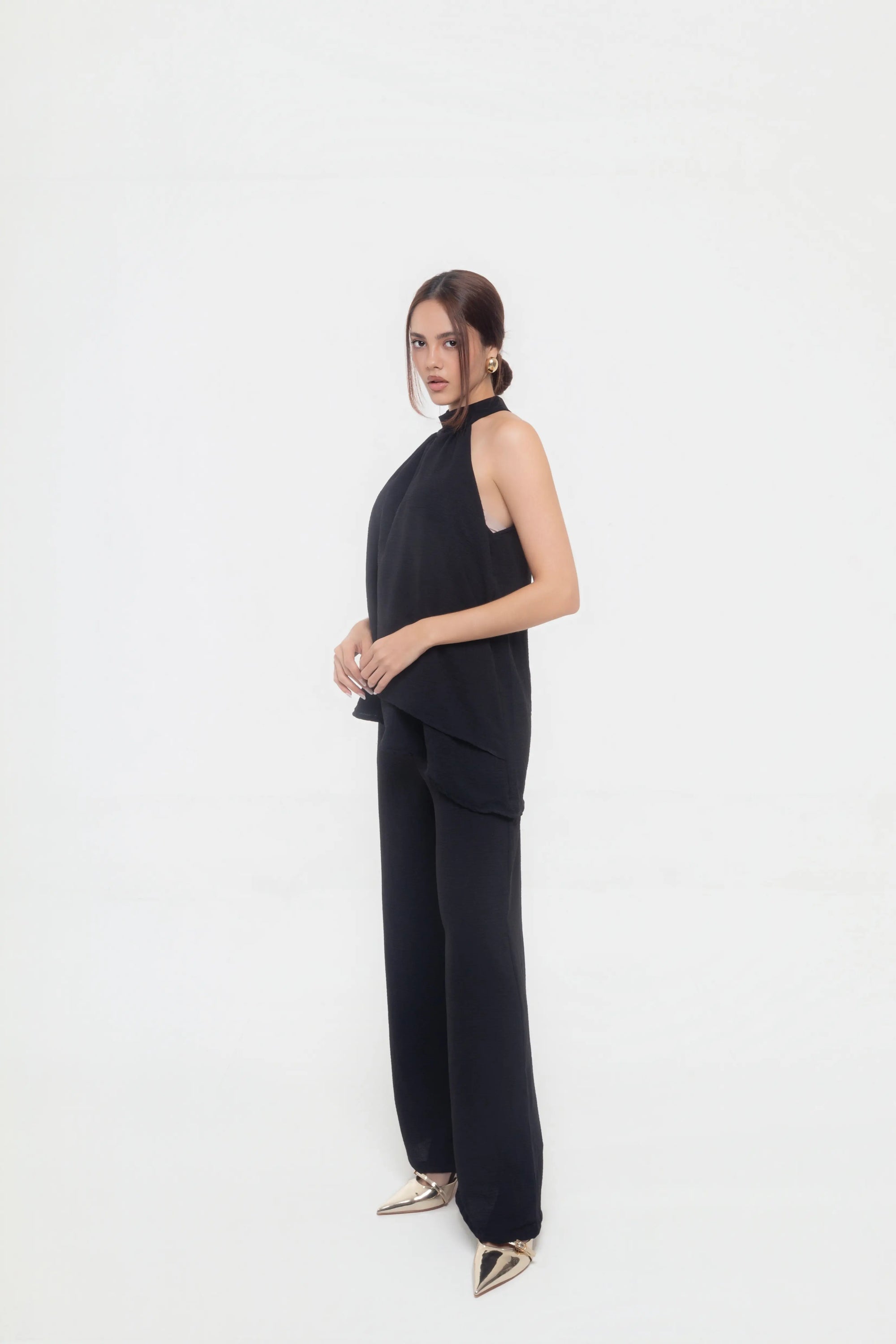 Conjunto Negro de Pantalón y Blusa Halter