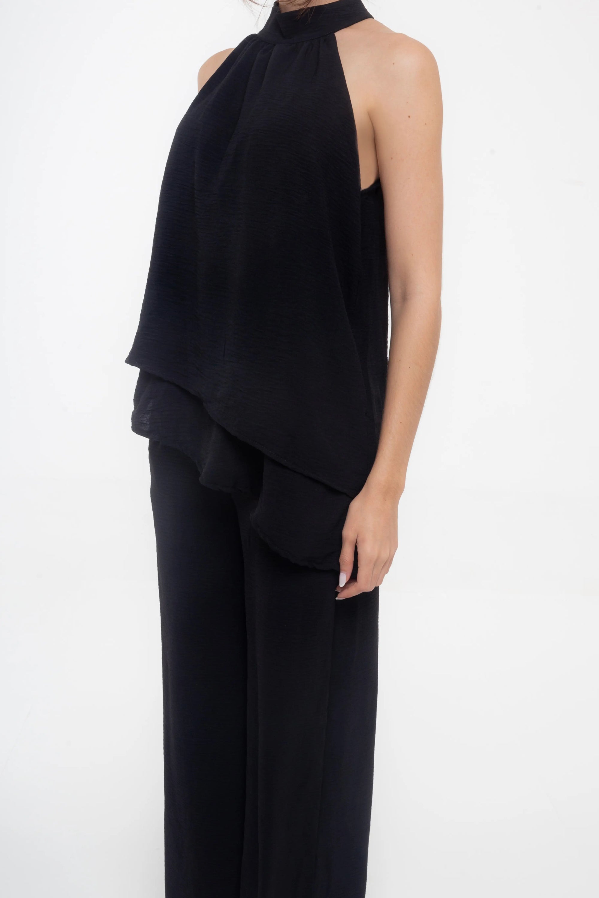 Conjunto Negro de Pantalón y Blusa Halter