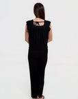Conjunto Negro y Volantes
