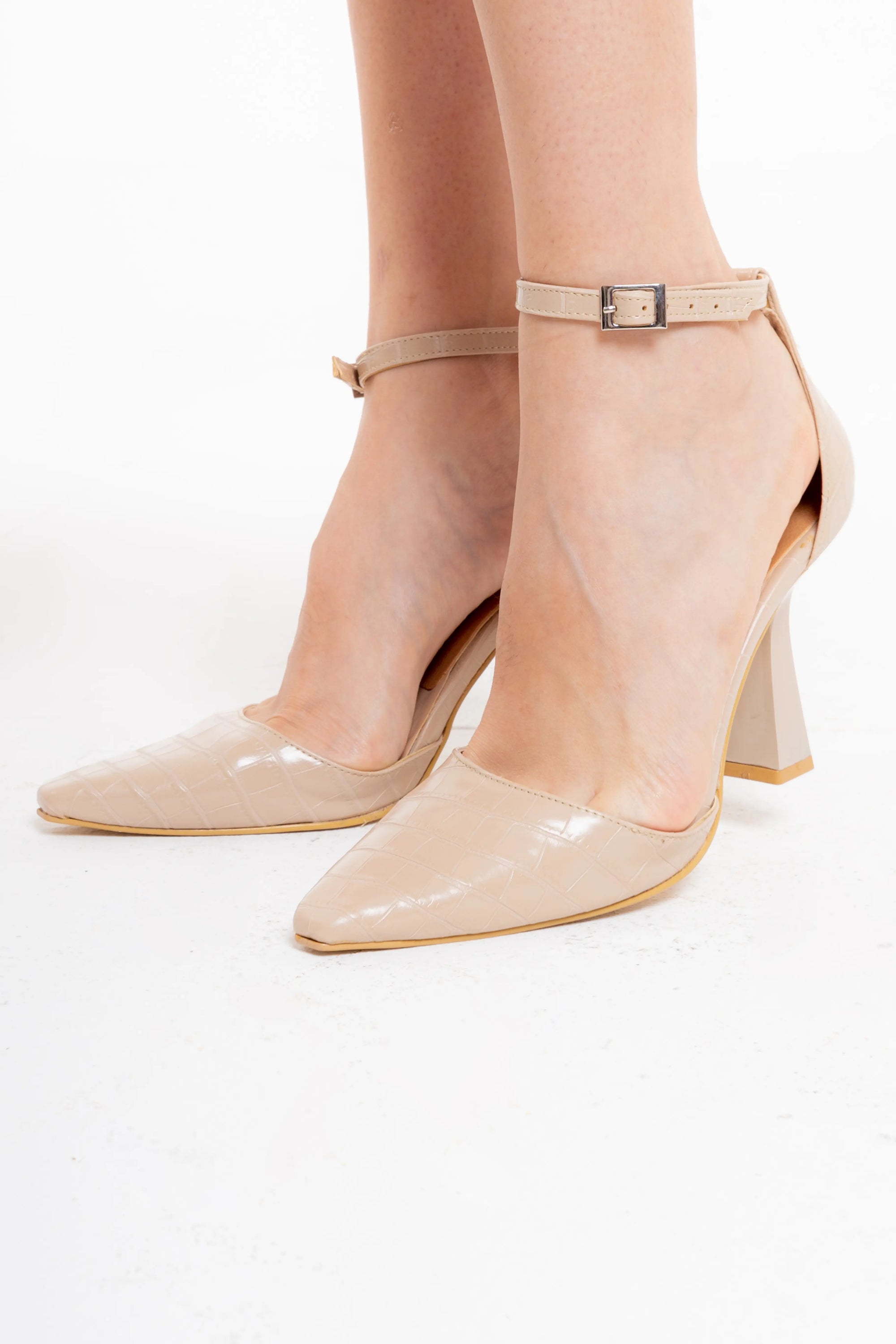 Zapatilla Nude Croco