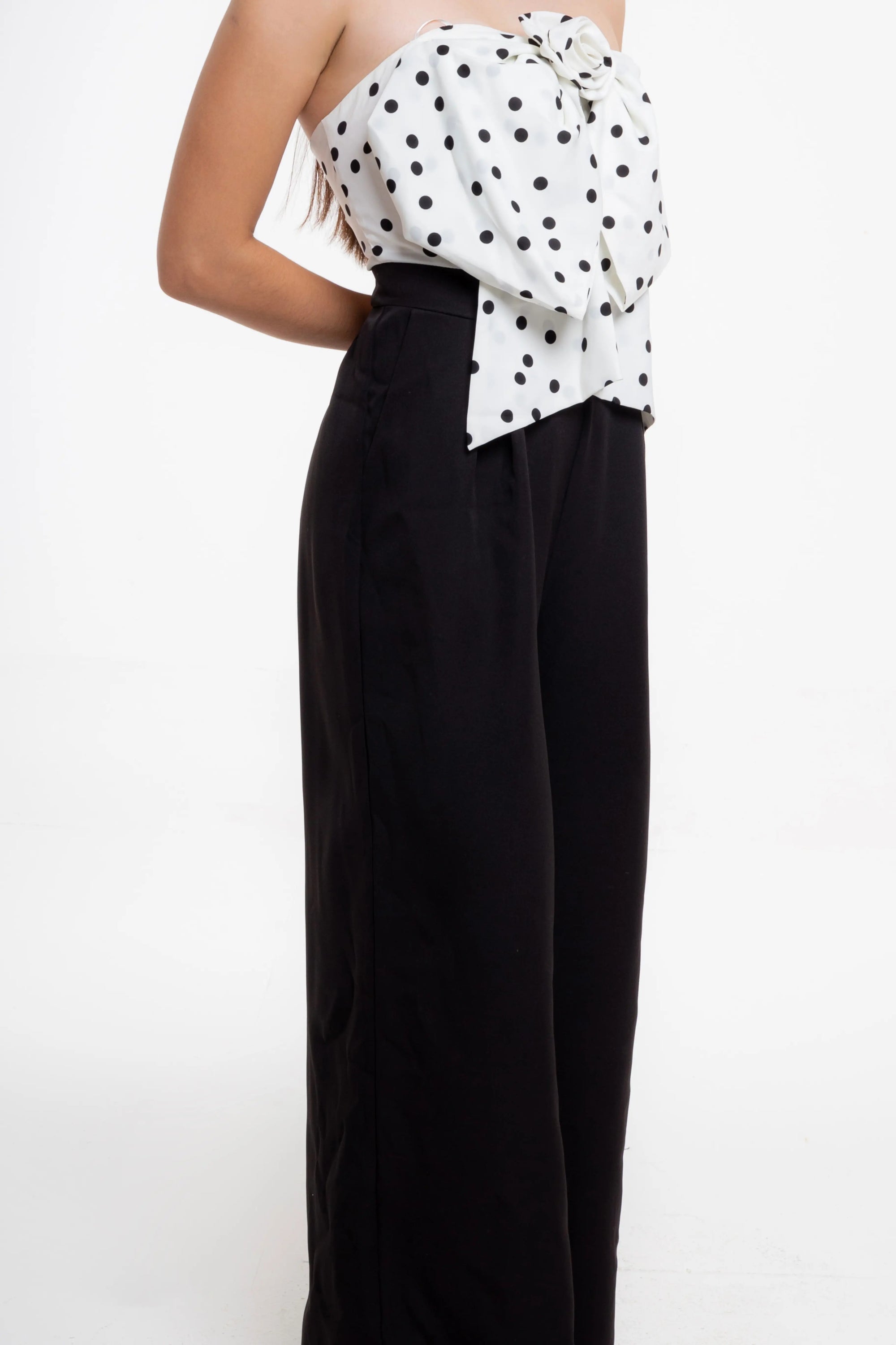 Jumpsuit Strapless Blanco con Negro de Lunares