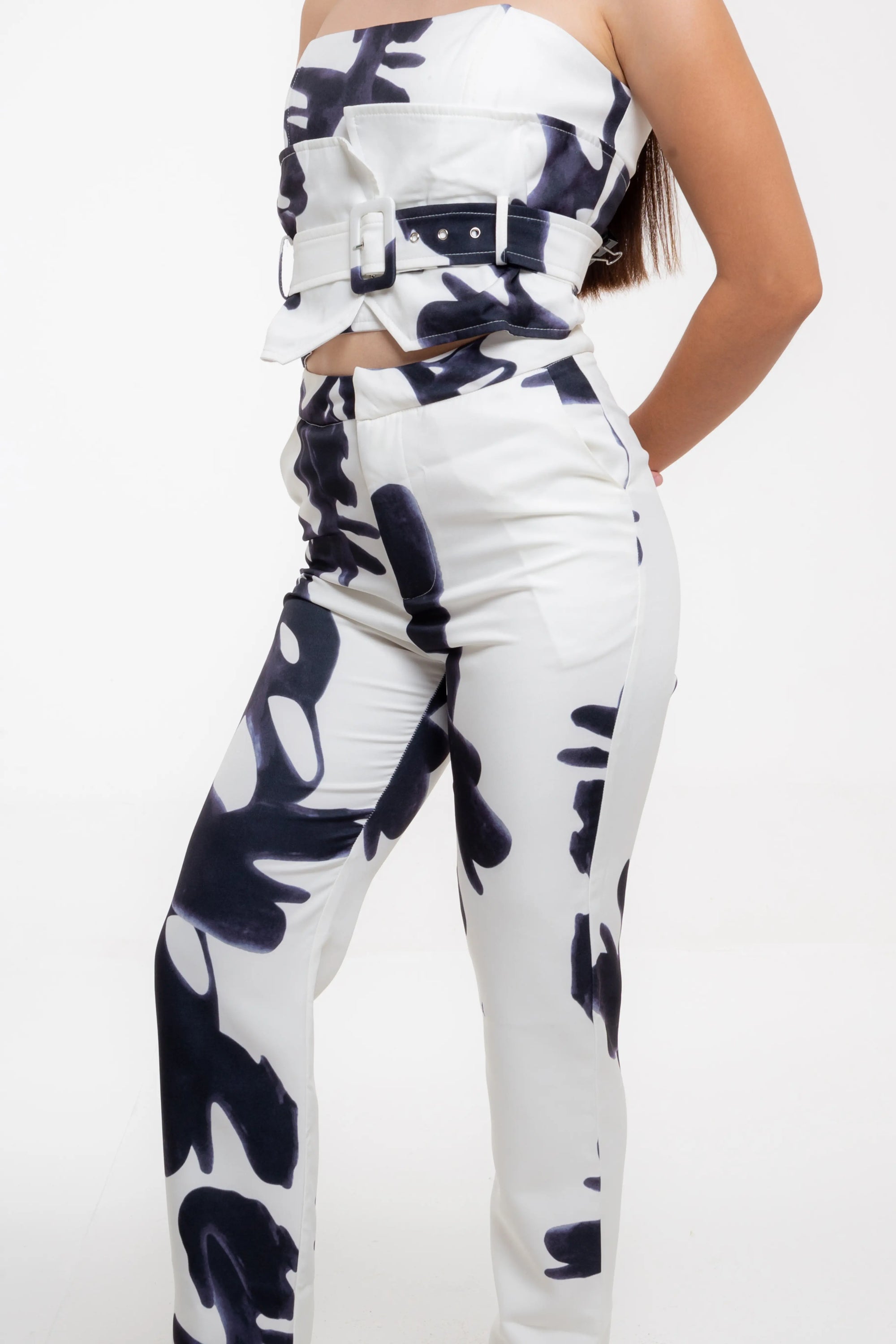 Conjunto Strapless Blanco y Negro