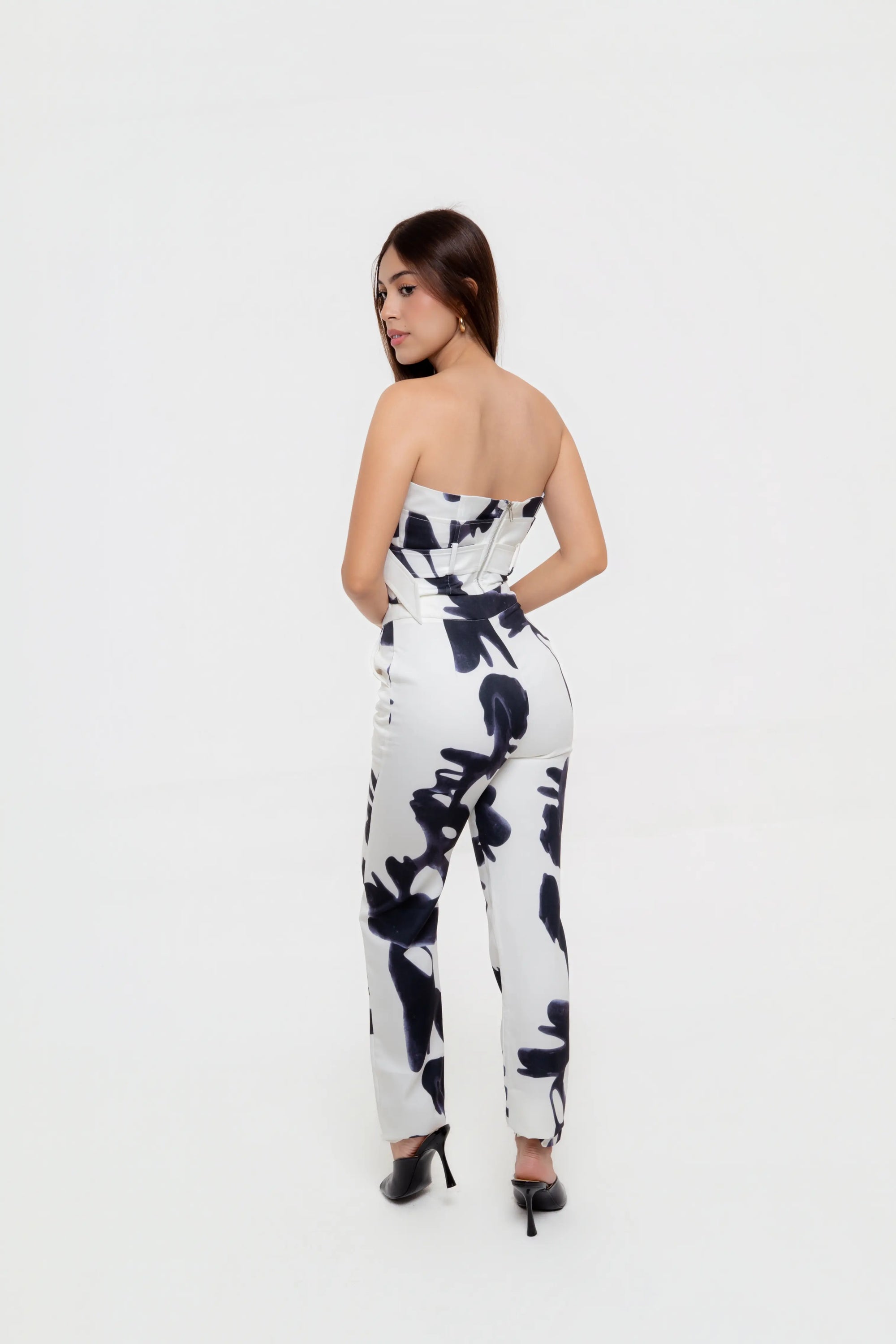 Conjunto Strapless Blanco y Negro