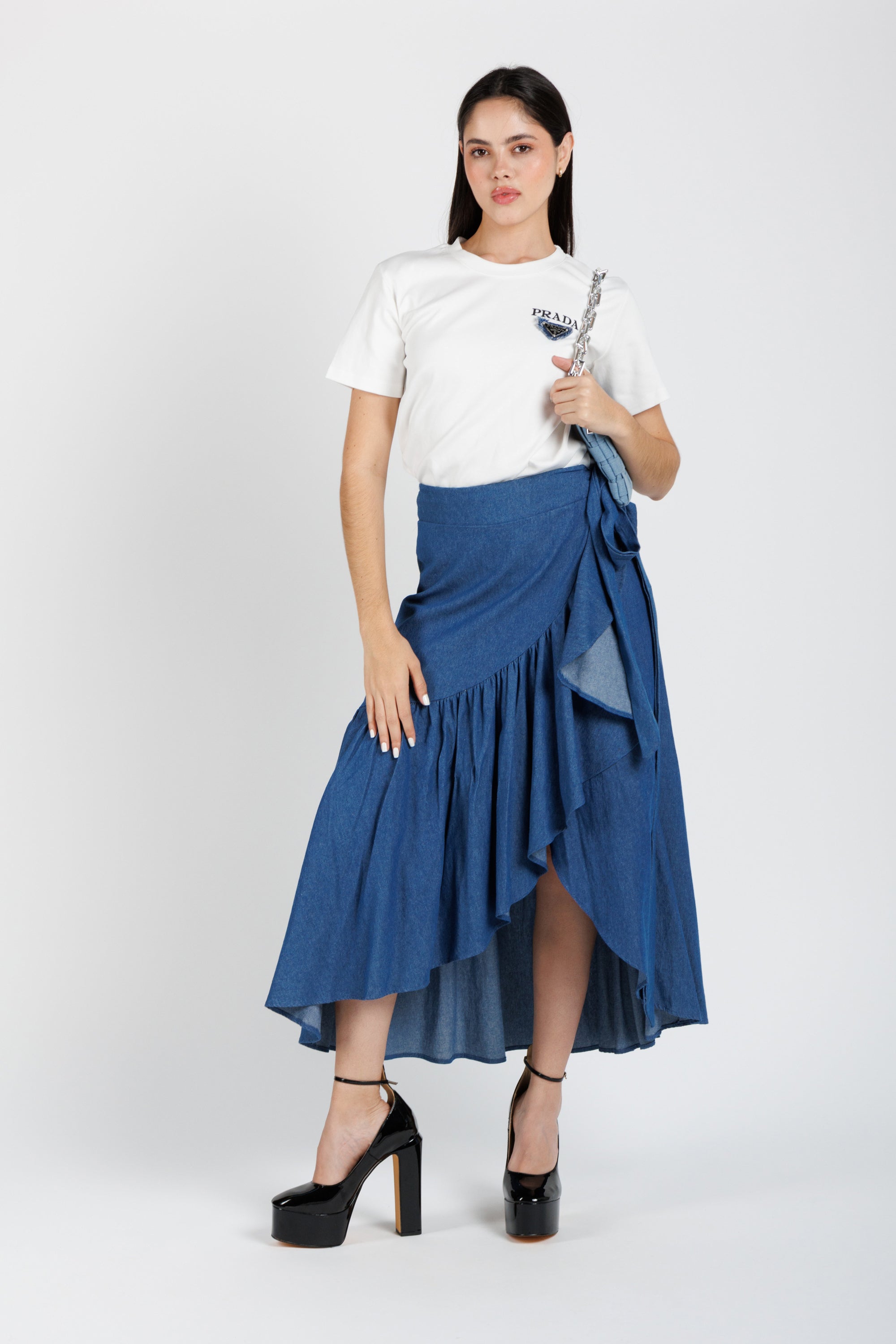 Blusa Blanca Logo