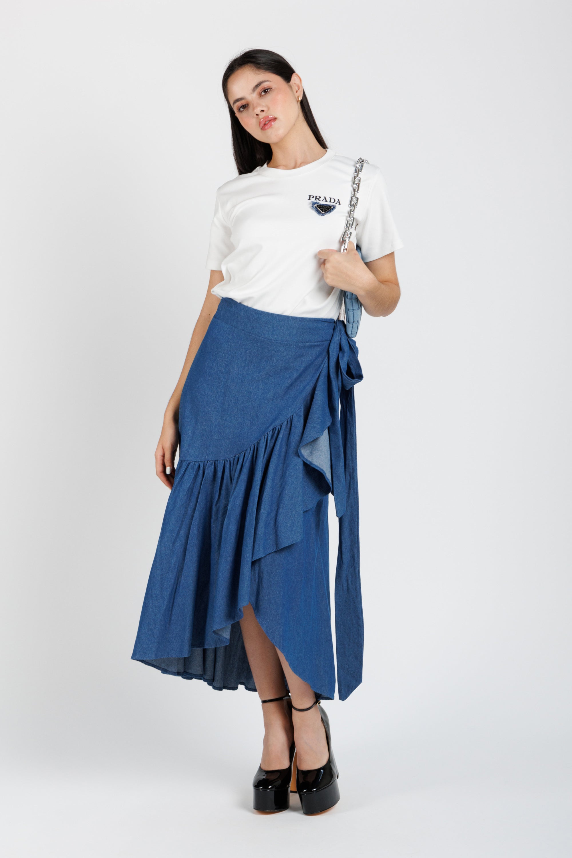 Blusa Blanca Logo