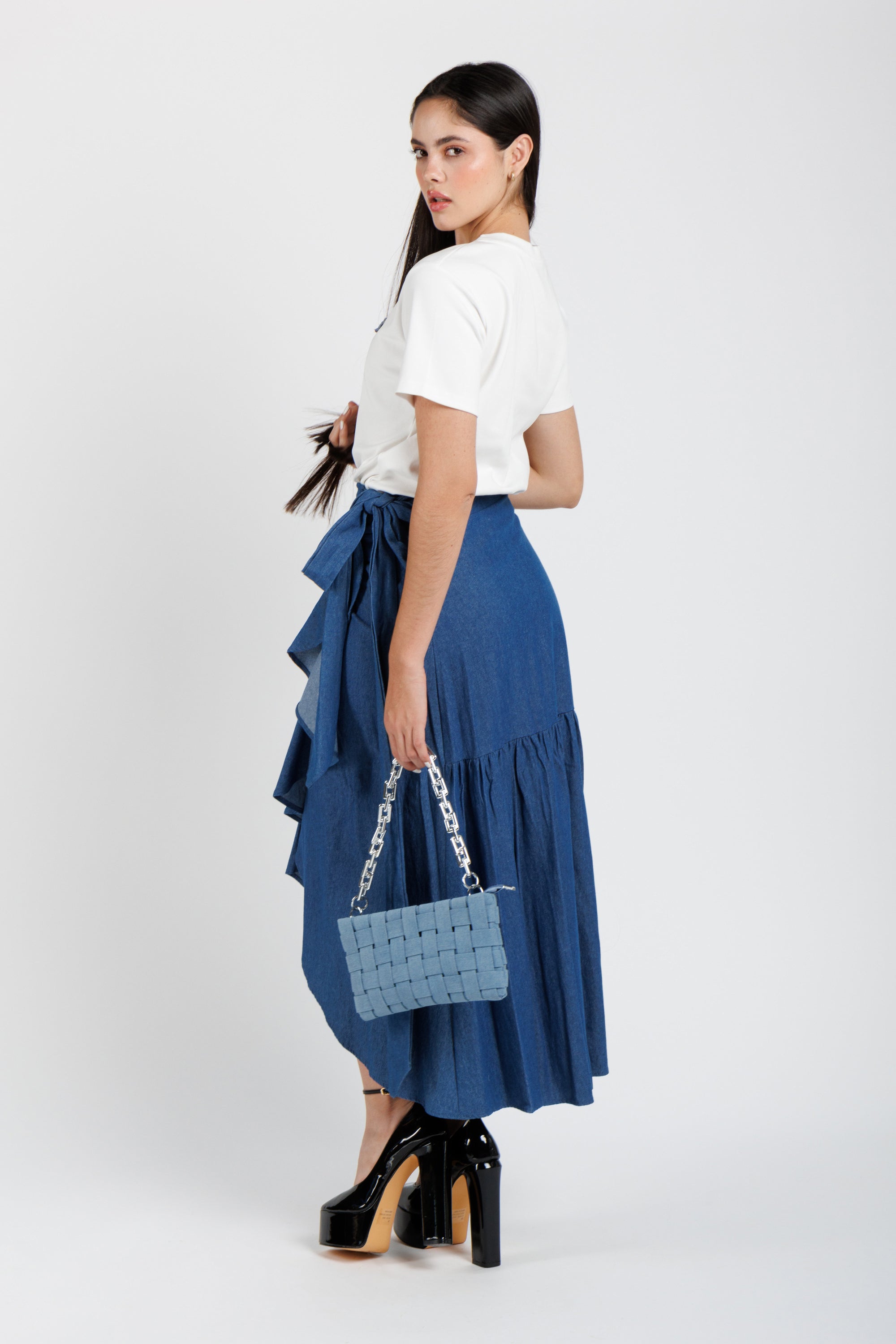 Blusa Blanca Logo