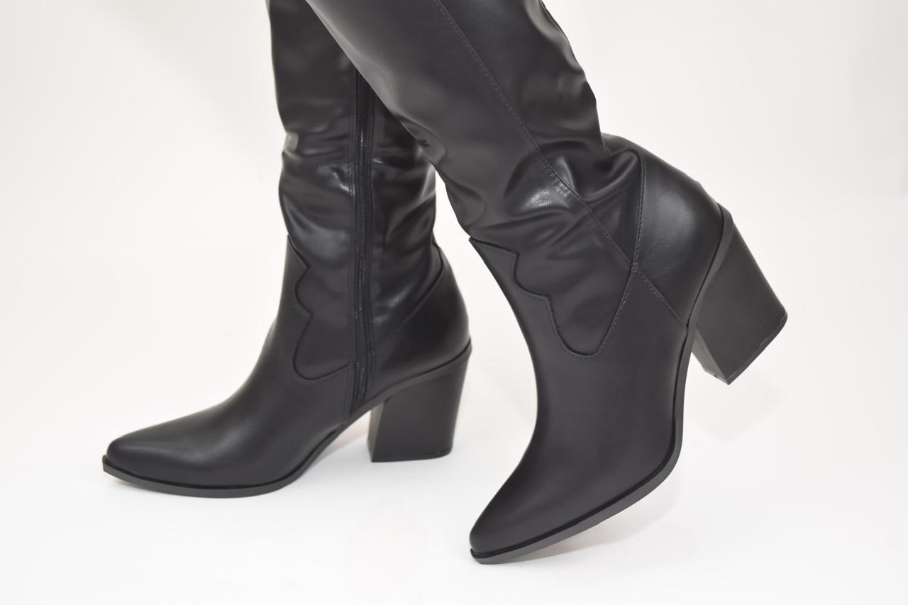 Botin Tacón Cuadrado Negro