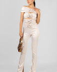Conjunto Beige con Flores