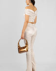 Conjunto Beige con Flores