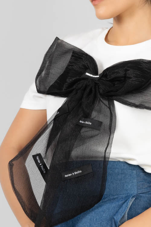 Blusa Blanca con Moño