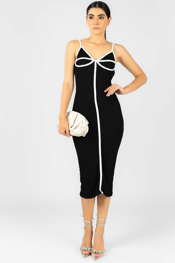 Vestido Negro Tirante