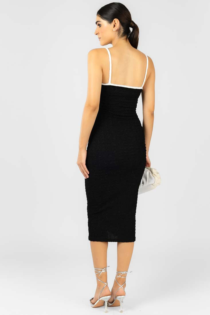 Vestido Negro Tirante