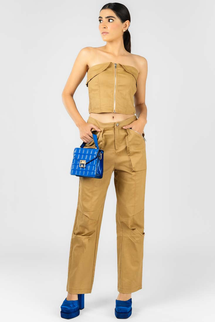 Conjunto Camel Top