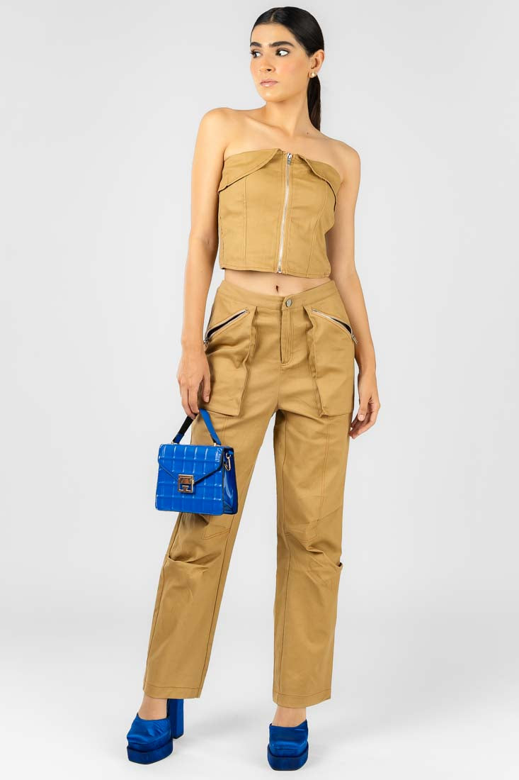 Conjunto Camel Top