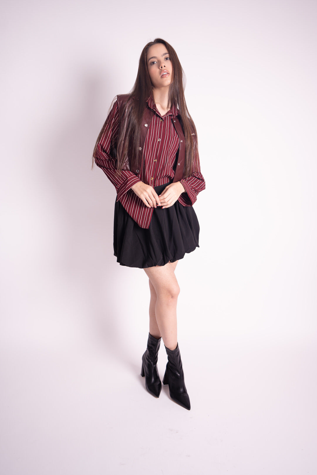 Camisa Rayada con Chaleco Efecto Piel